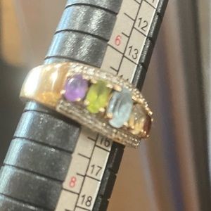 Multi color ring